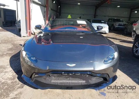 2020 Aston Martin Vantage из США, поврежденный, VIN SCFSMGAW1LGN04031
